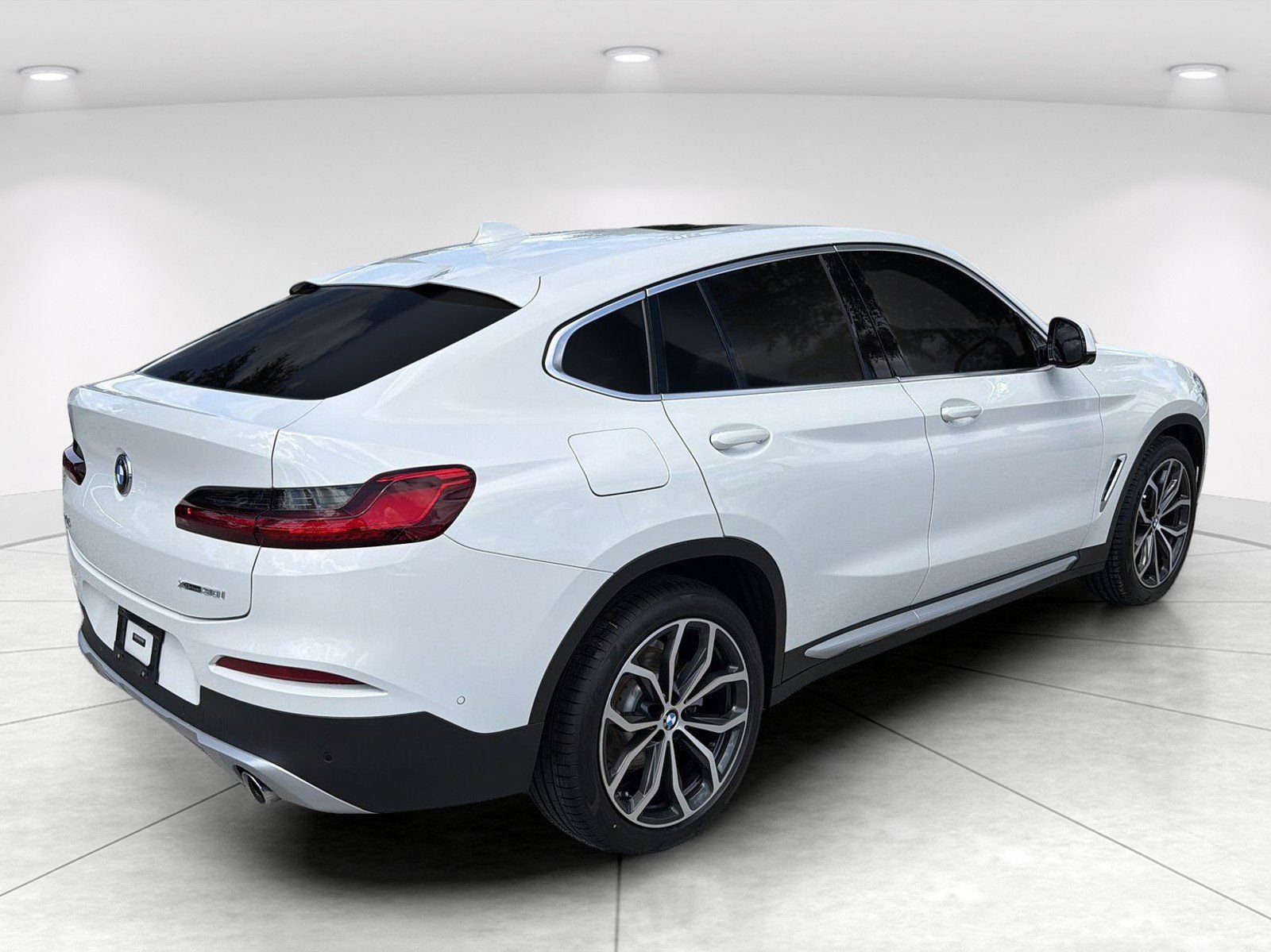 Used 2021 BMW X4 xDrive30i w/ Convenience Package AWD/4WD image 4