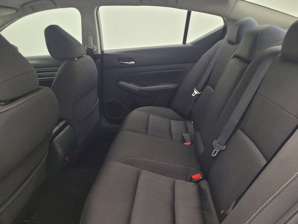 Used 2019 Nissan Altima 2.5 S FWD image 18