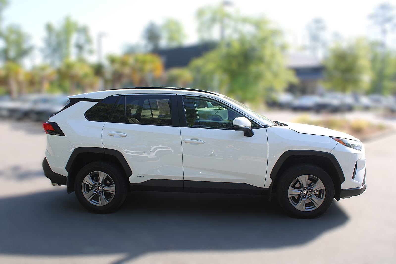 Used 2024 Toyota RAV4 XLE AWD/4WD image 13
