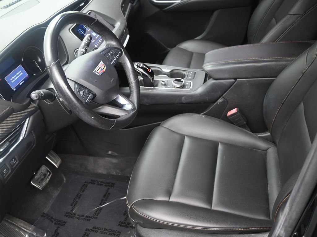 Used 2020 Cadillac XT4 Sport w/ Driver Awareness Package image 12