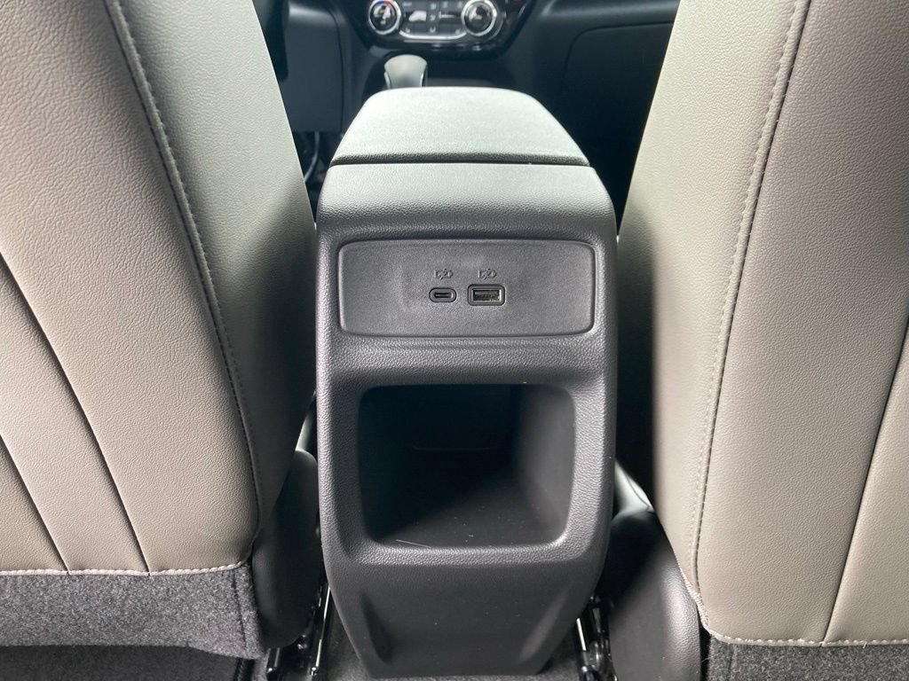 New 2026 Chevrolet Trax ACTIV w/ Driver Confidence Package FWD image 16