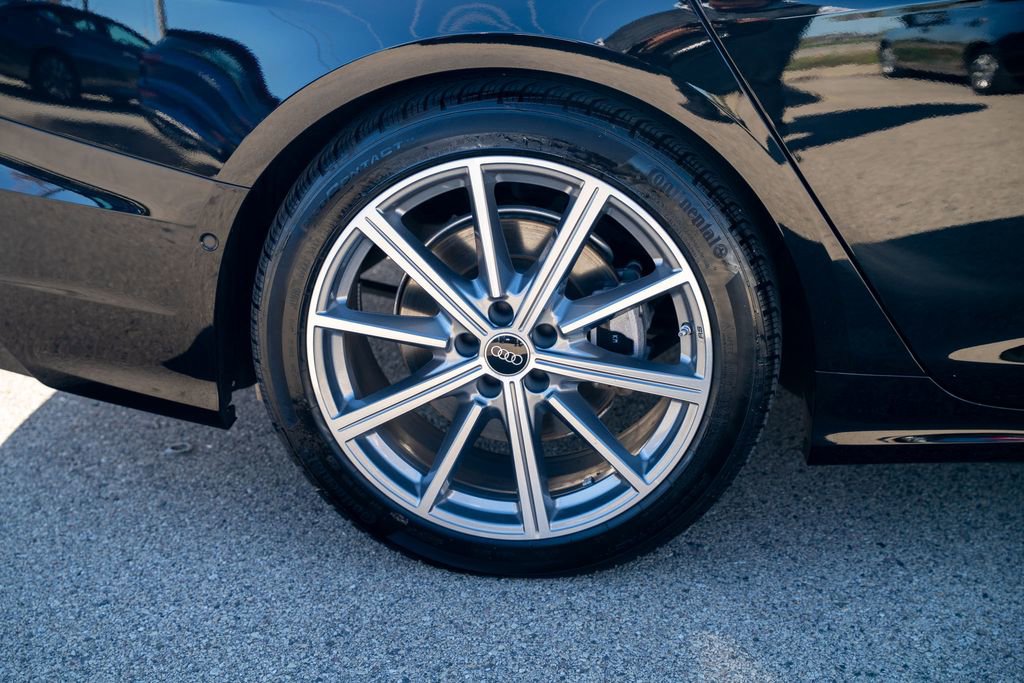 Used 2024 Audi A6 2.0T Premium image 10