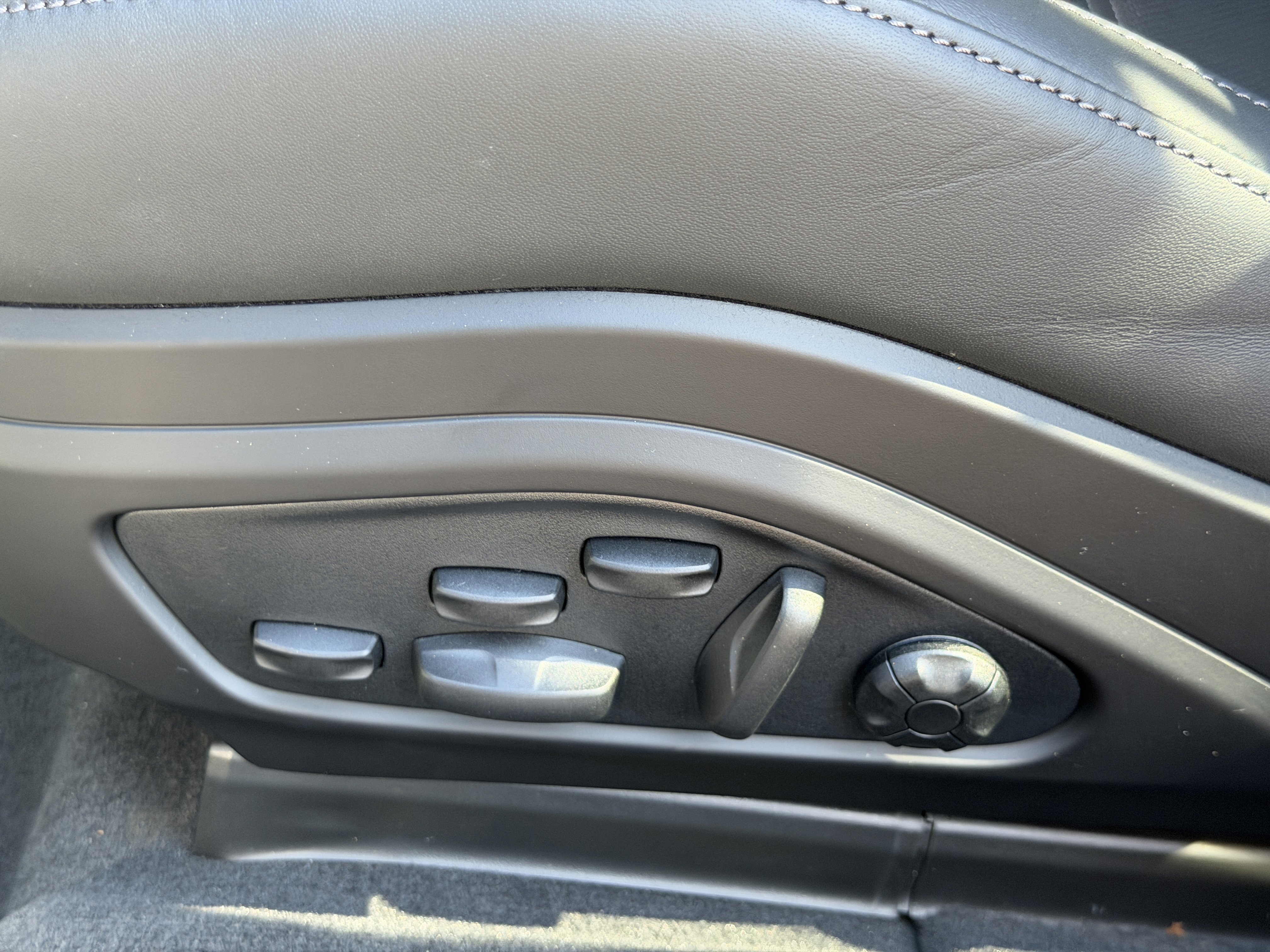 New 2026 Porsche Panamera GTS image 23