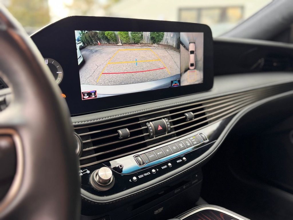 Used 2022 Lexus LS 500 AWD w/ Luxury Package image 15