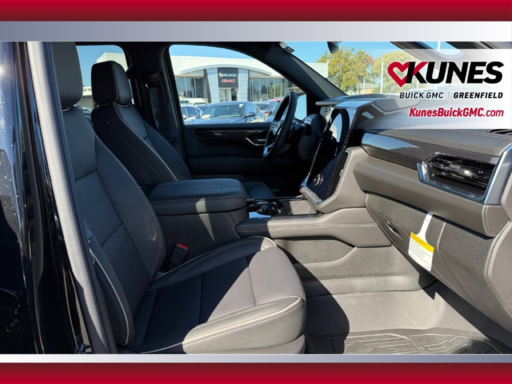 New 2027 GMC Yukon XL Elevation w/ LPO, Floor Liner Package AWD/4WD image 40