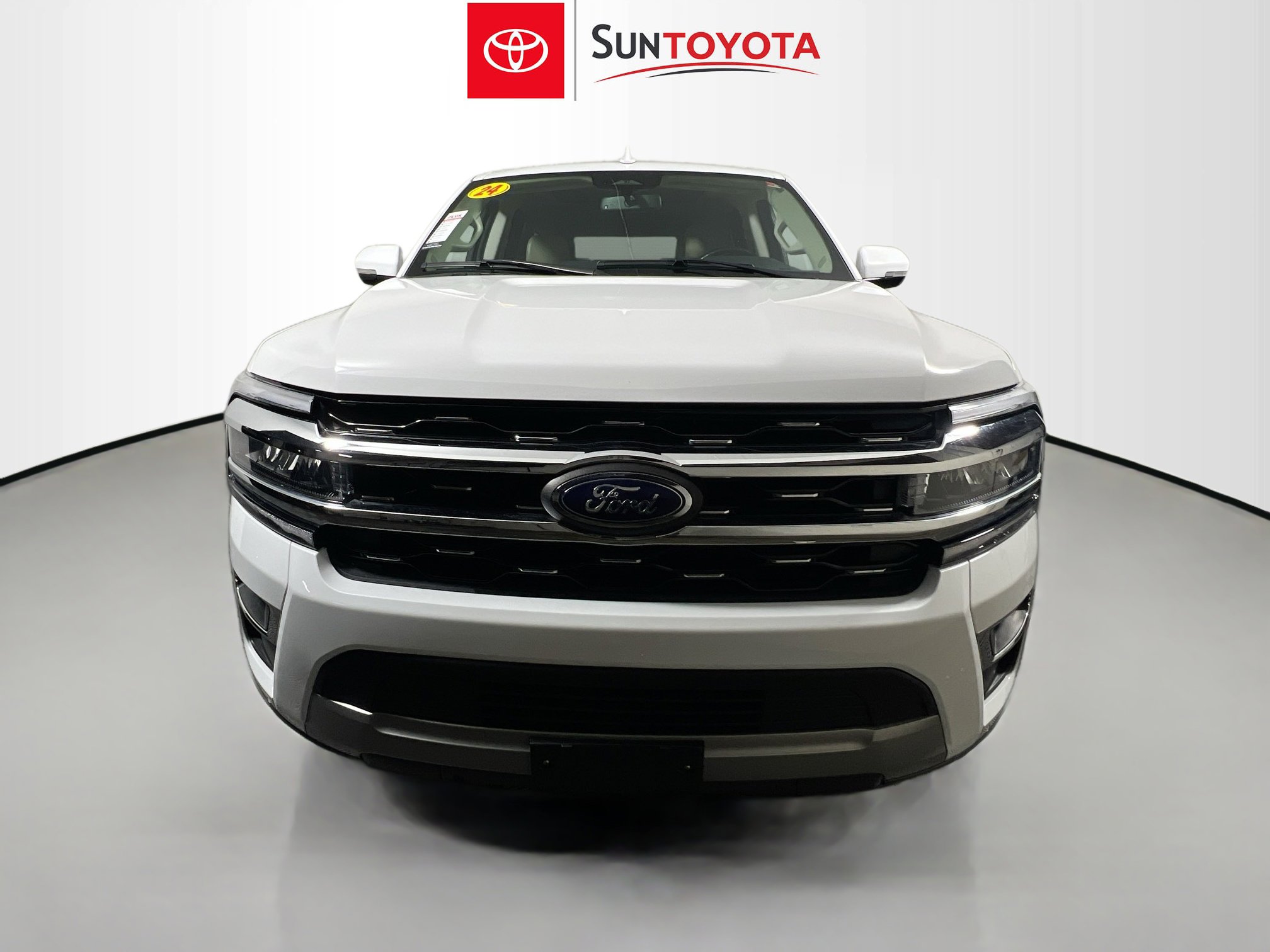 Used 2024 Ford Expedition Max Limited image 10