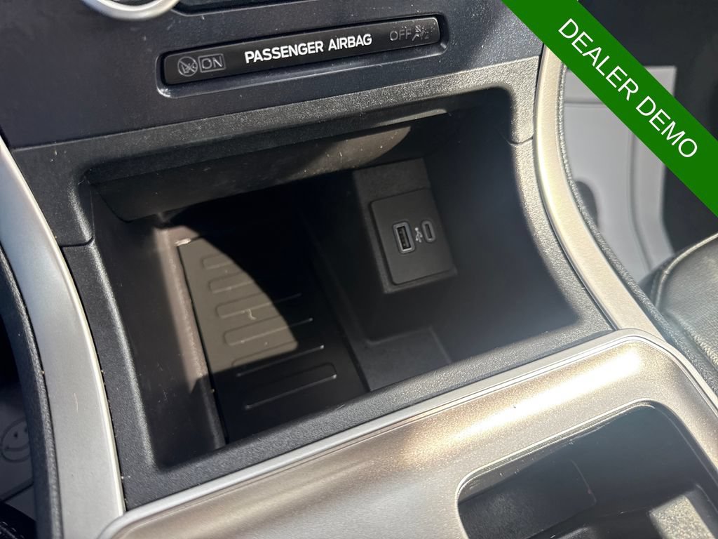 Used 2023 Ford Edge SEL AWD/4WD image 34