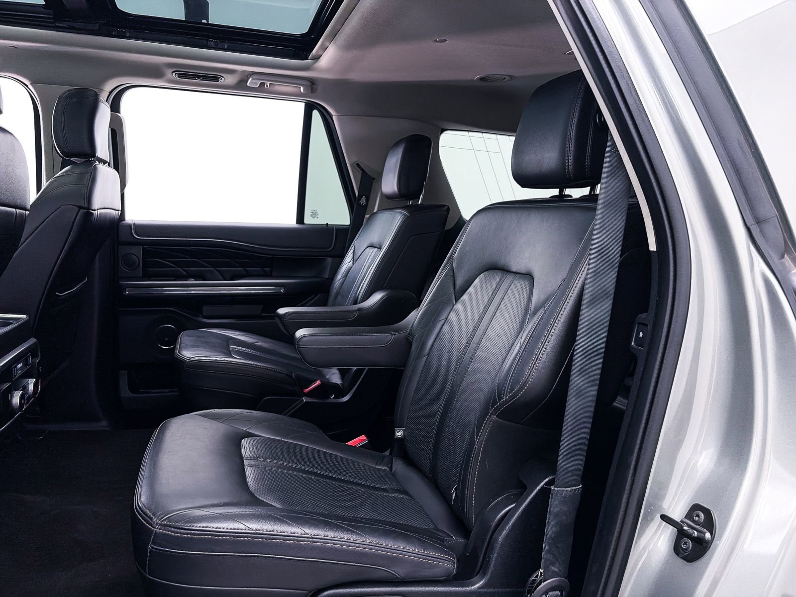 Used 2019 Ford Expedition Max Platinum AWD/4WD image 45