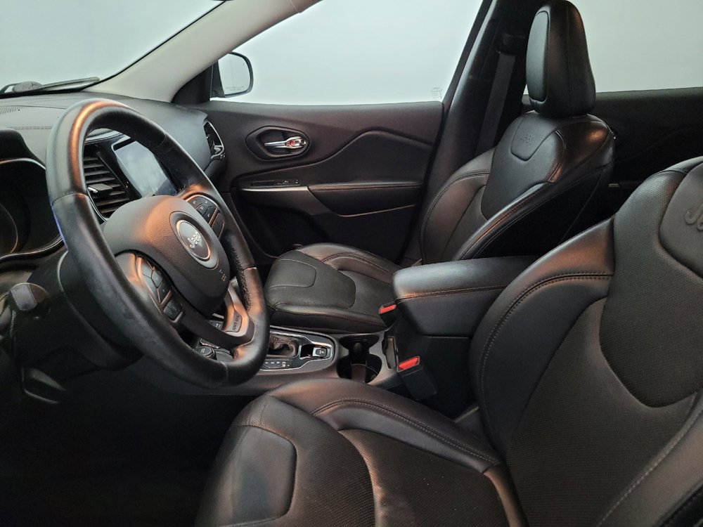 Used 2019 Jeep Cherokee Limited AWD/4WD image 17