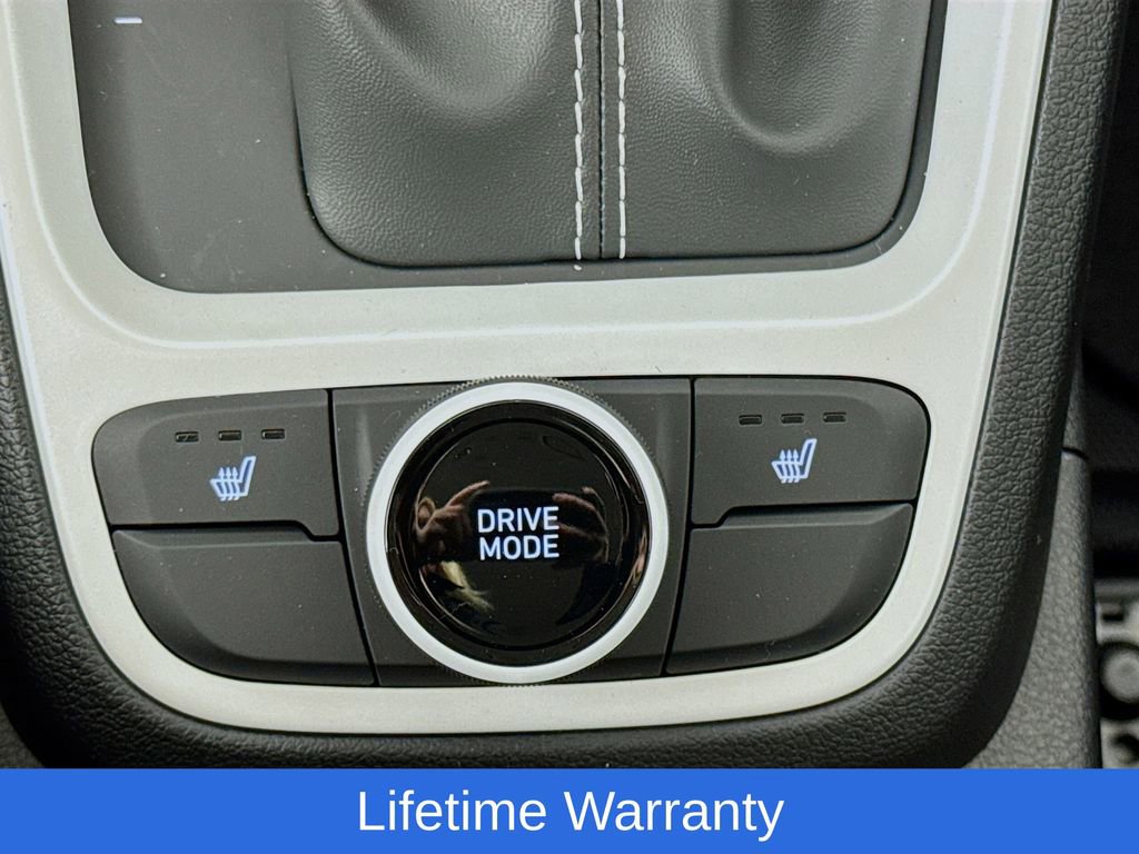 New 2026 Hyundai Venue SEL image 20