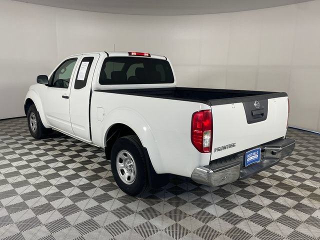 Used 2015 Nissan Frontier S RWD image 21