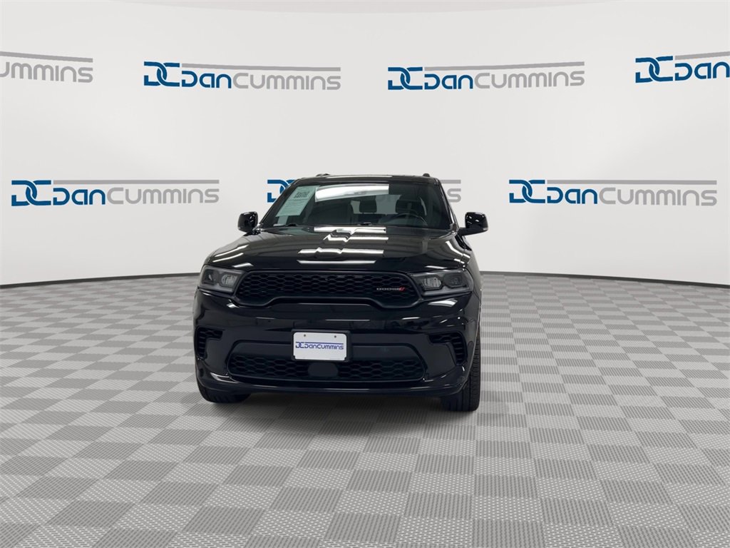 Used 2024 Dodge Durango GT image 3