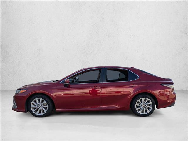 Used 2022 Toyota Camry LE image 8