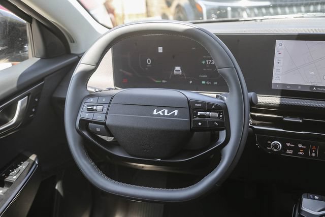 New 2026 Kia EV6 Wind RWD image 8