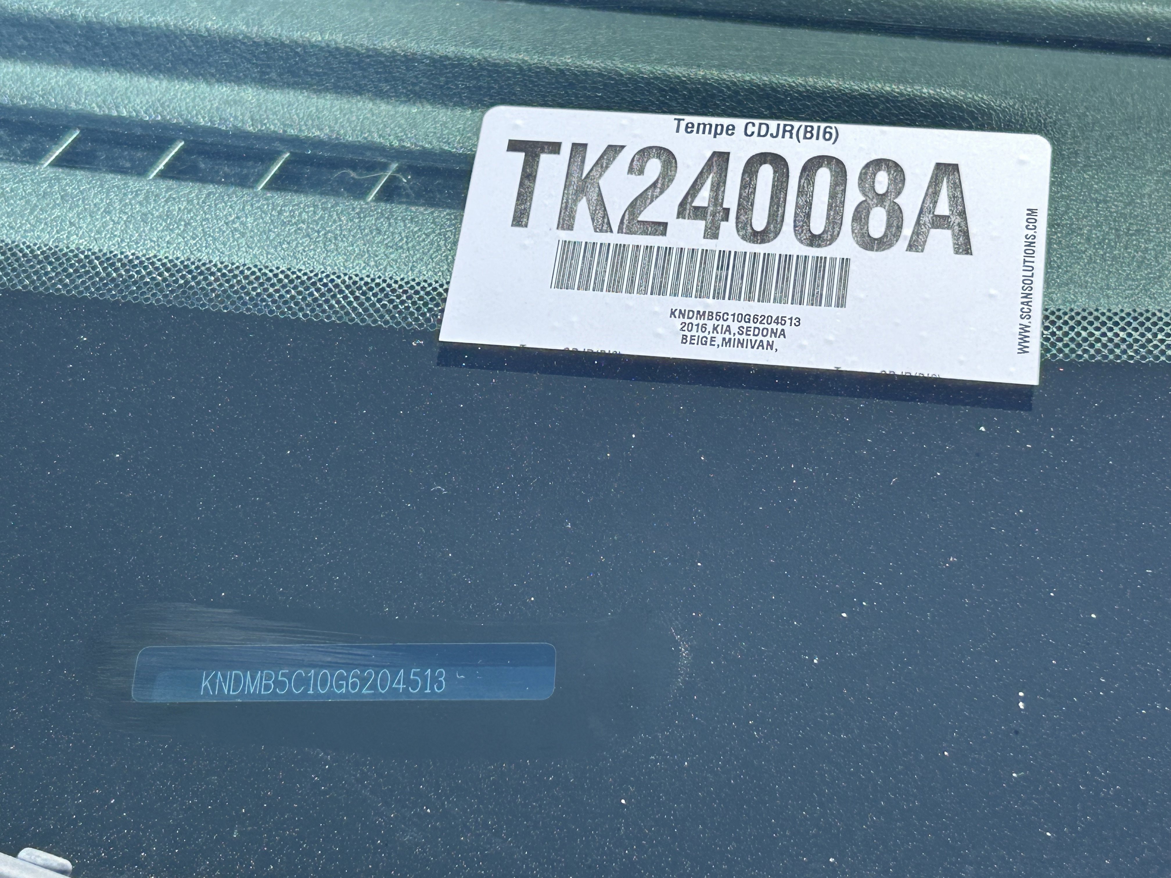 Used 2016 Kia Sedona LX w/ LX Convenience Package image 33