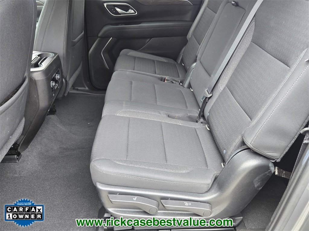 Used 2021 Chevrolet Suburban LS image 12