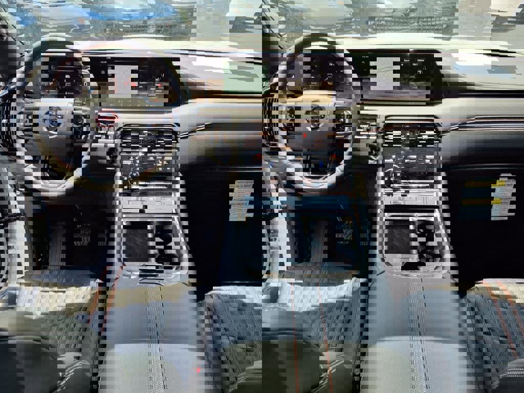 New 2025 Nissan Armada PRO-4X w/ Pro-4X Premium Package image 9