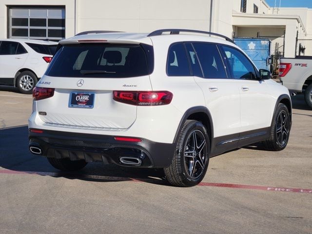 Used 2022 Mercedes-Benz GLB 250 4MATIC image 14