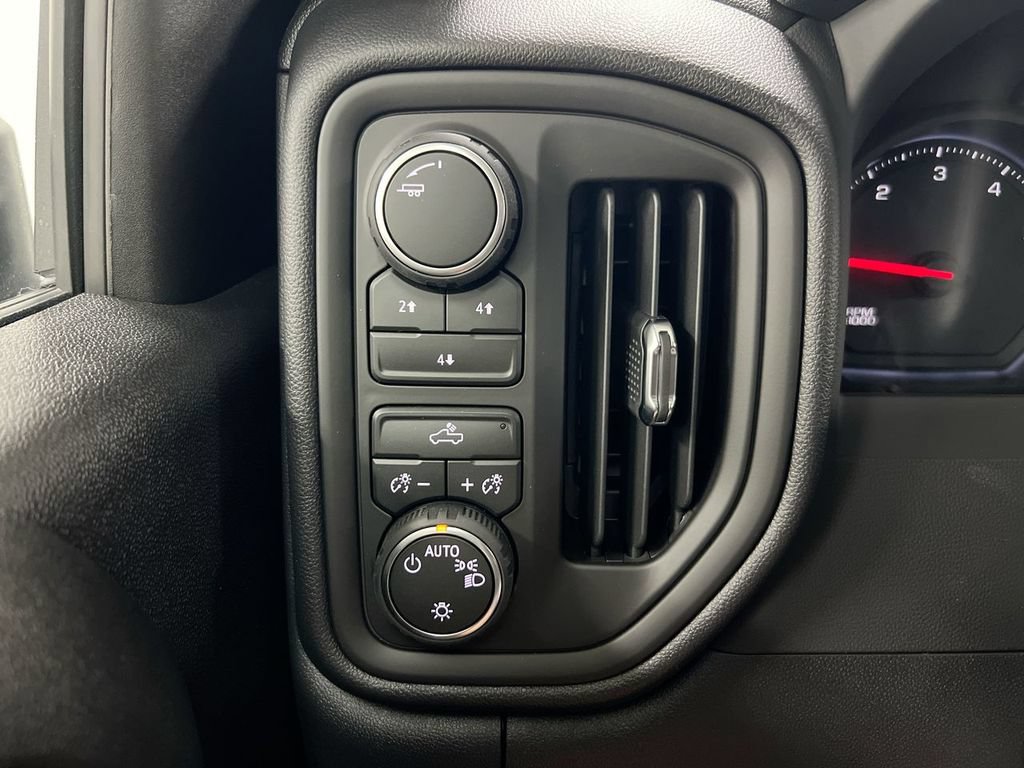 New 2026 Chevrolet Silverado 3500 W/T AWD/4WD image 12