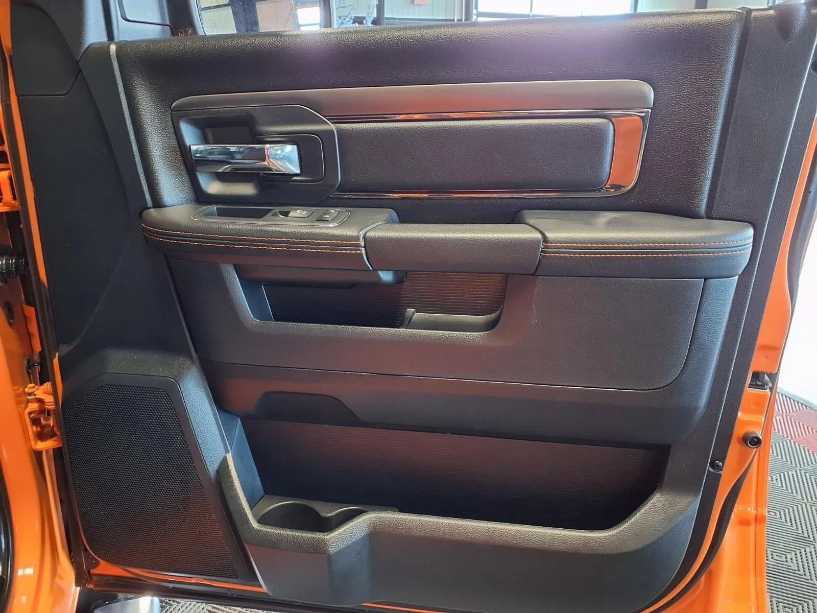 Used 2015 RAM 1500 Sport w/ Ignition Orange Sport Package image 13