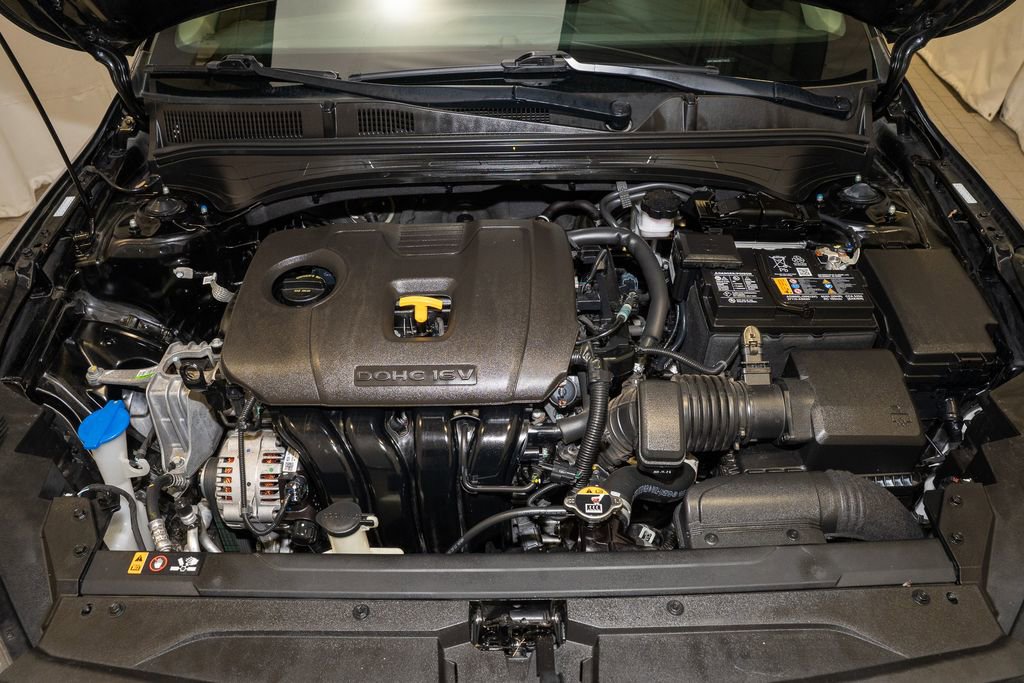 Used 2024 Kia Forte LXS image 17