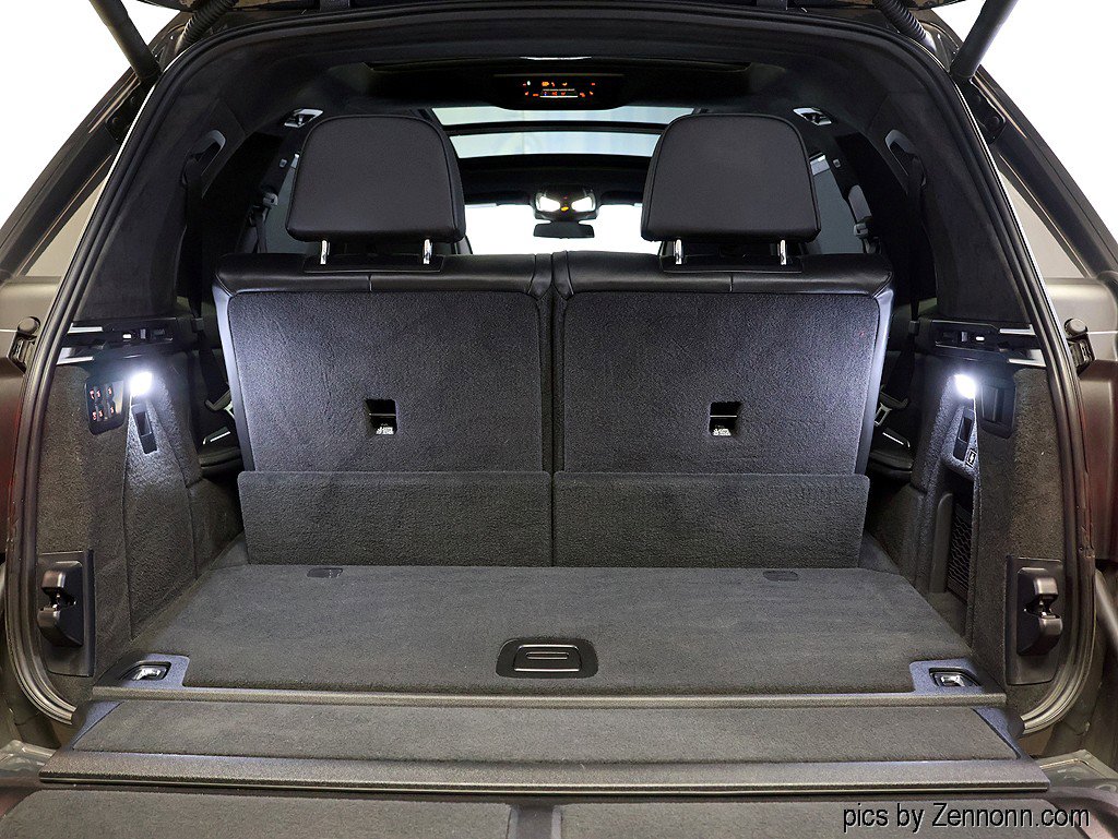 Certified 2024 BMW X7 M60i w/ Executive Package image 33