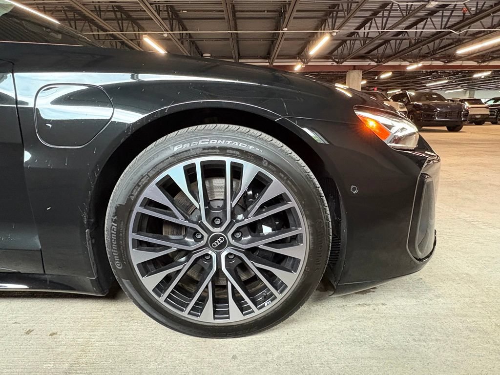 Used 2025 Audi S e-tron GT Premium Plus AWD/4WD image 11