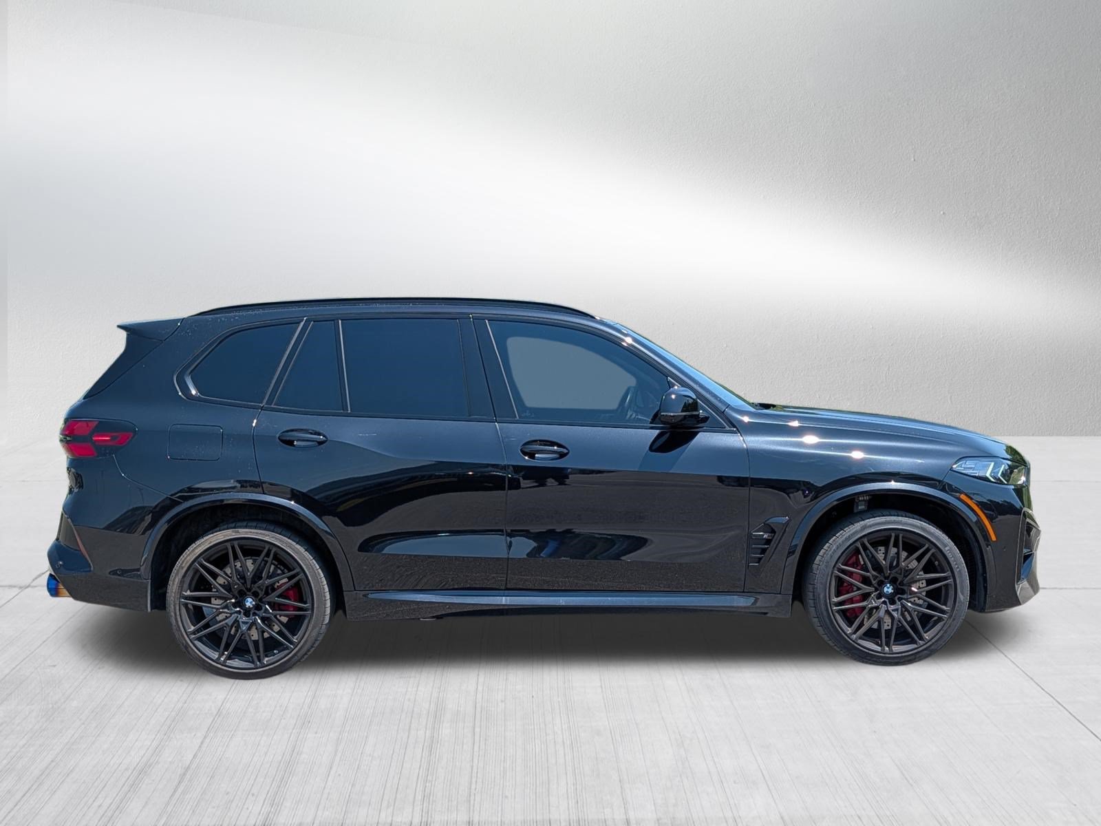 Used 2024 BMW X5 M Competition w/ Executive Package AWD/4WD image 8