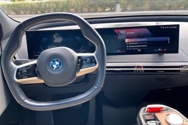 Used 2023 BMW iX xDrive50 w/ Ultimate Package 2 AWD/4WD image 6