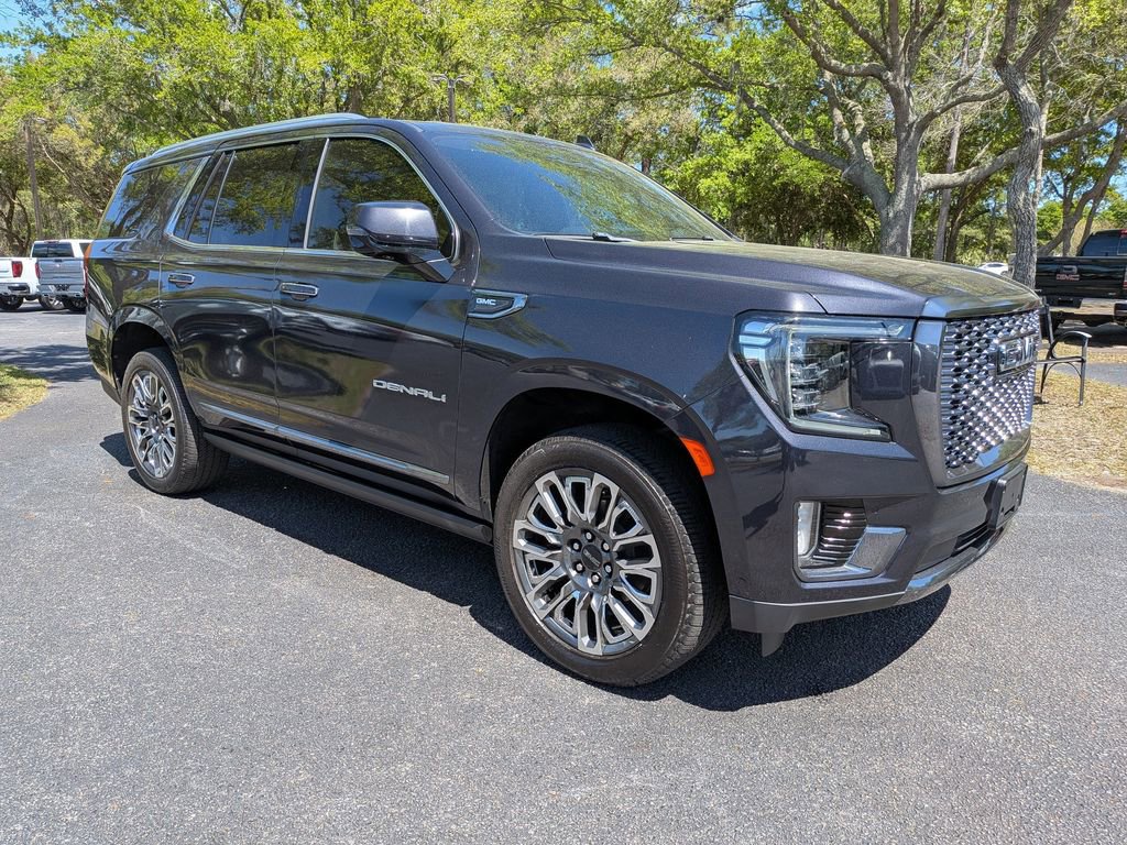 Used 2023 GMC Yukon Denali Ultimate image 2