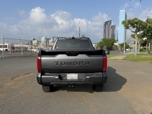 Used 2024 Toyota Tundra Platinum image 8