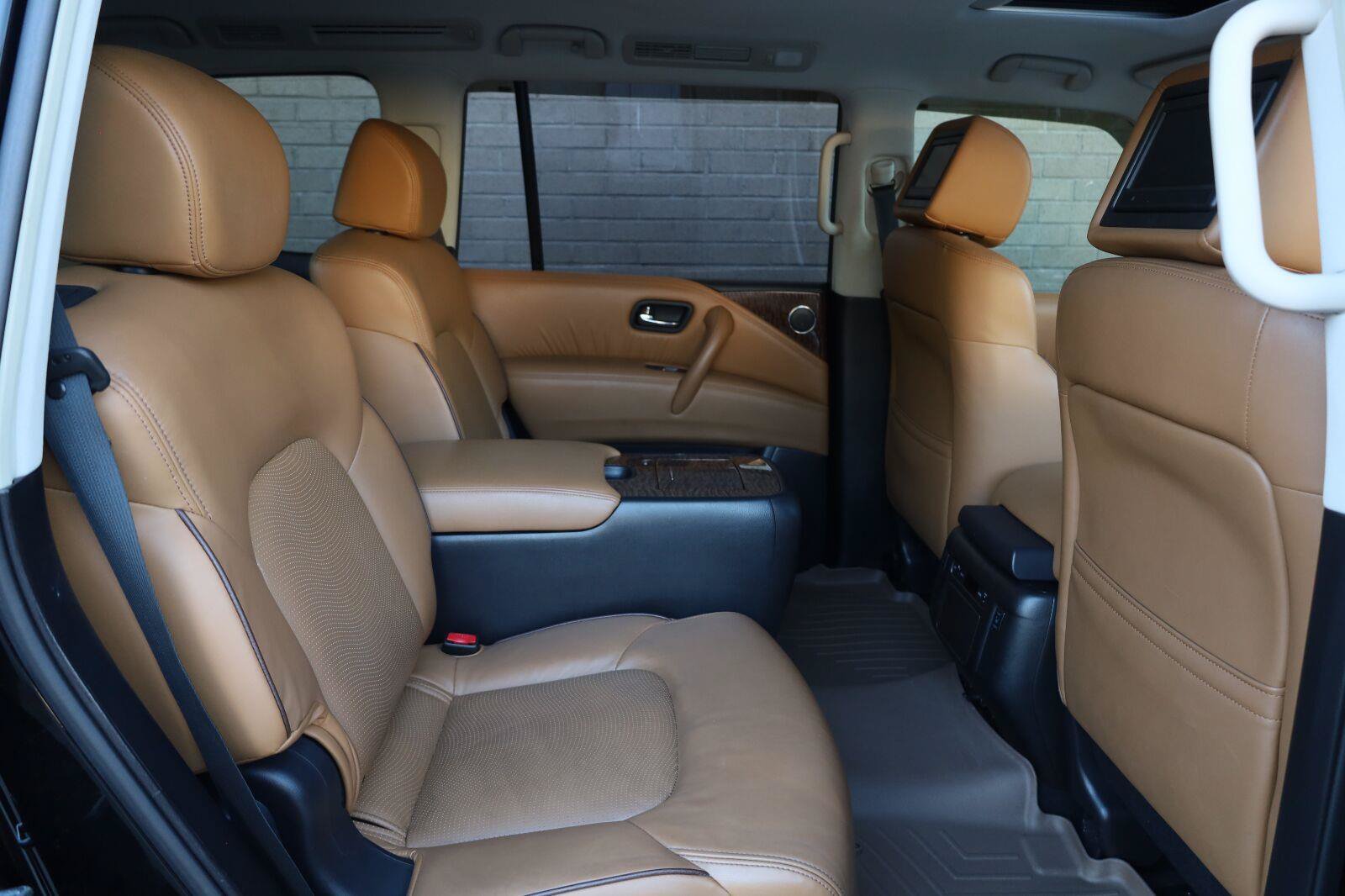 Used 2017 Nissan Armada Platinum RWD image 27