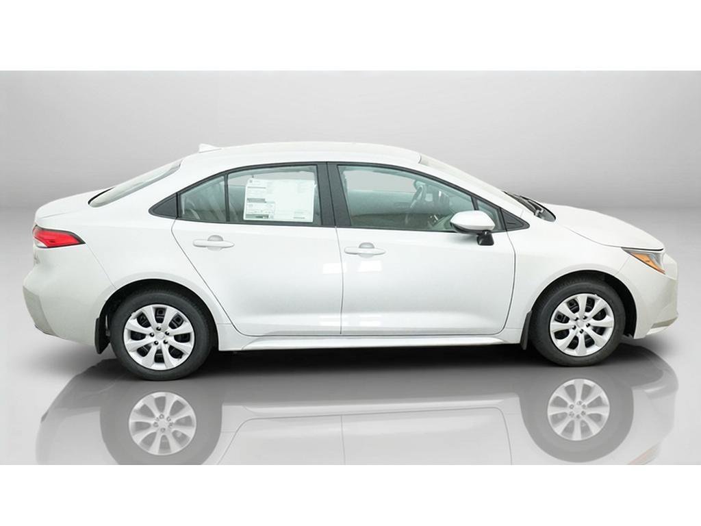 New 2027 Toyota Corolla LE FWD image 11
