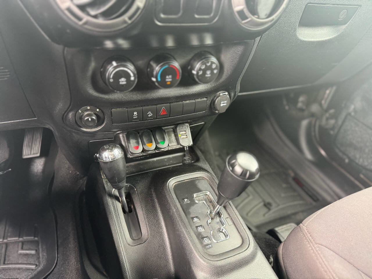 Used 2013 Jeep Wrangler Sport image 4