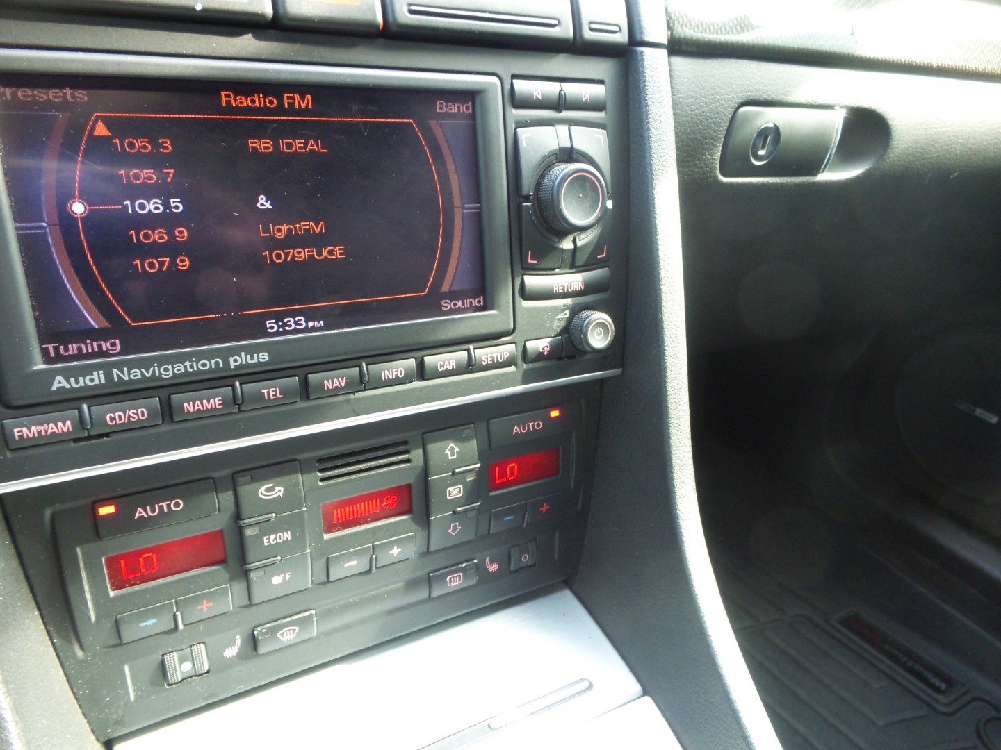 Used 2006 Audi S4 Cabriolet image 38