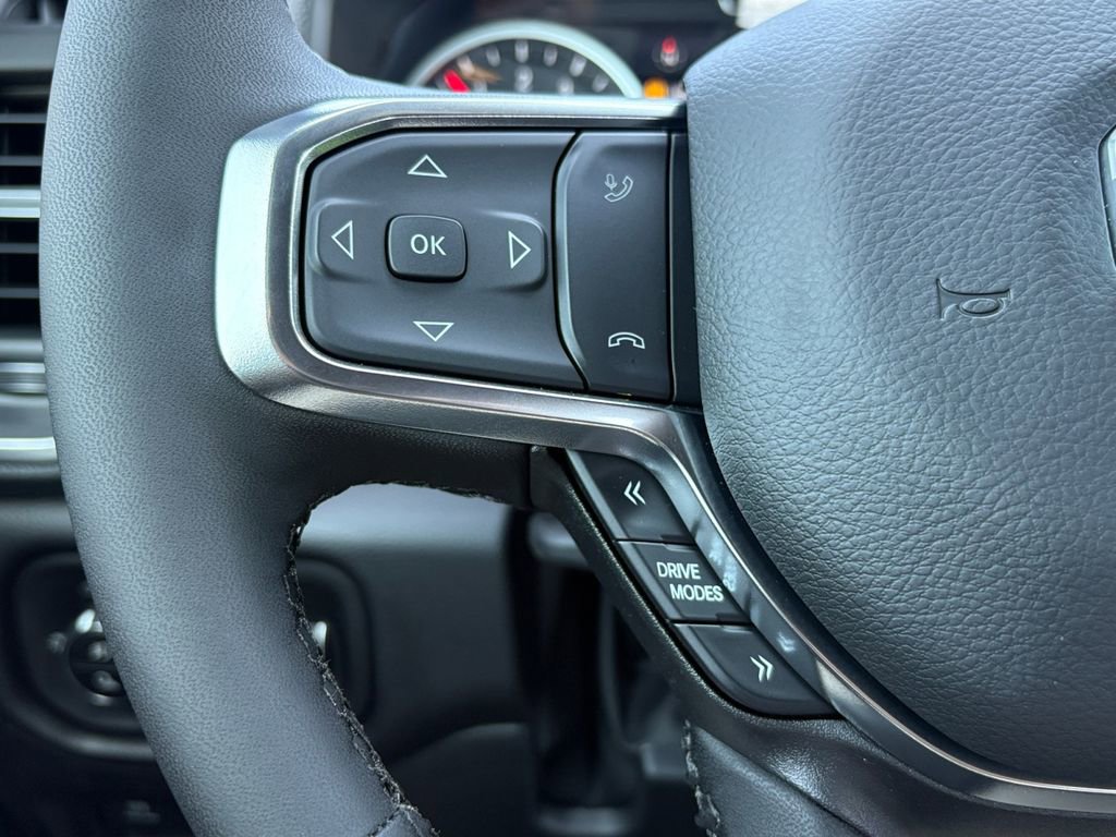New 2026 RAM 1500 Laramie AWD/4WD image 15