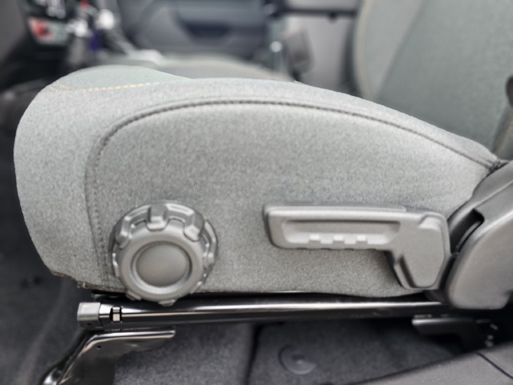 New 2026 Jeep Wrangler Unlimited Sport AWD/4WD image 18