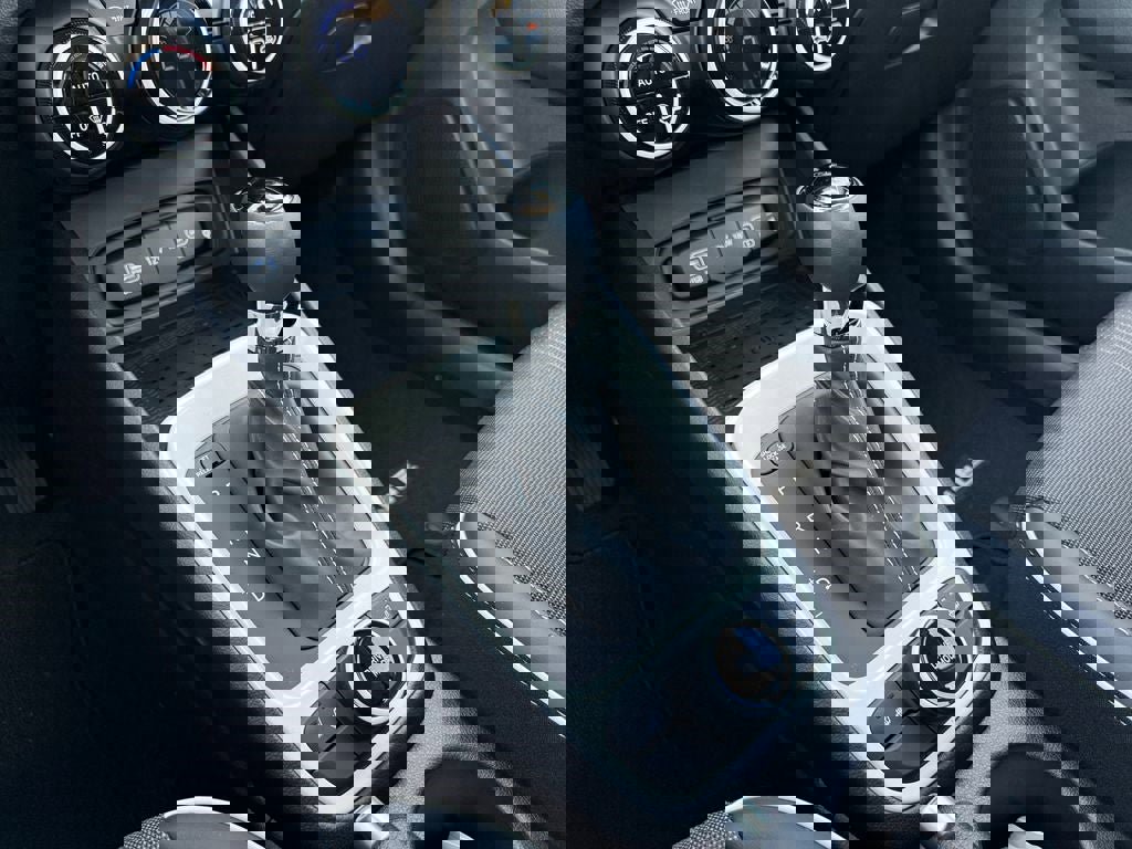 New 2025 Hyundai Venue Limited image 23