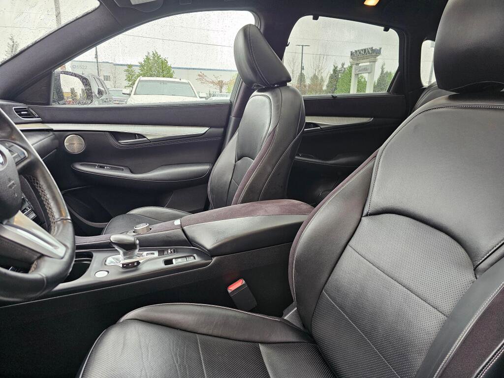 Used 2019 INFINITI QX50 Essential w/ Sensory Package AWD/4WD image 25