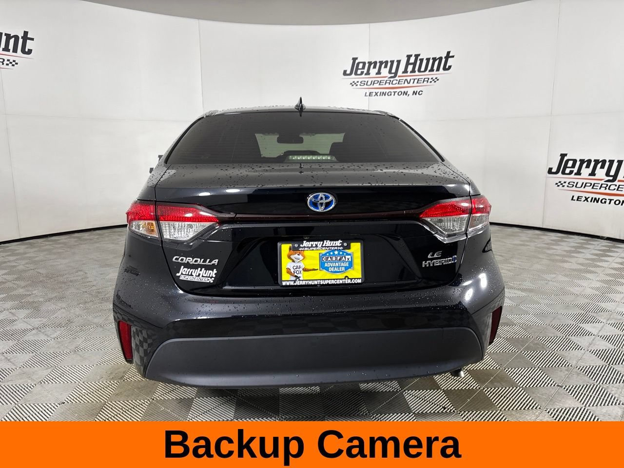 Used 2024 Toyota Corolla LE FWD image 7
