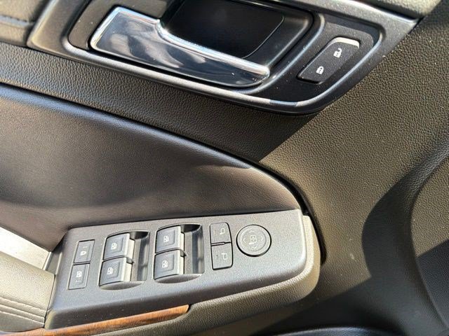 Used 2019 Chevrolet Tahoe LT AWD/4WD image 12
