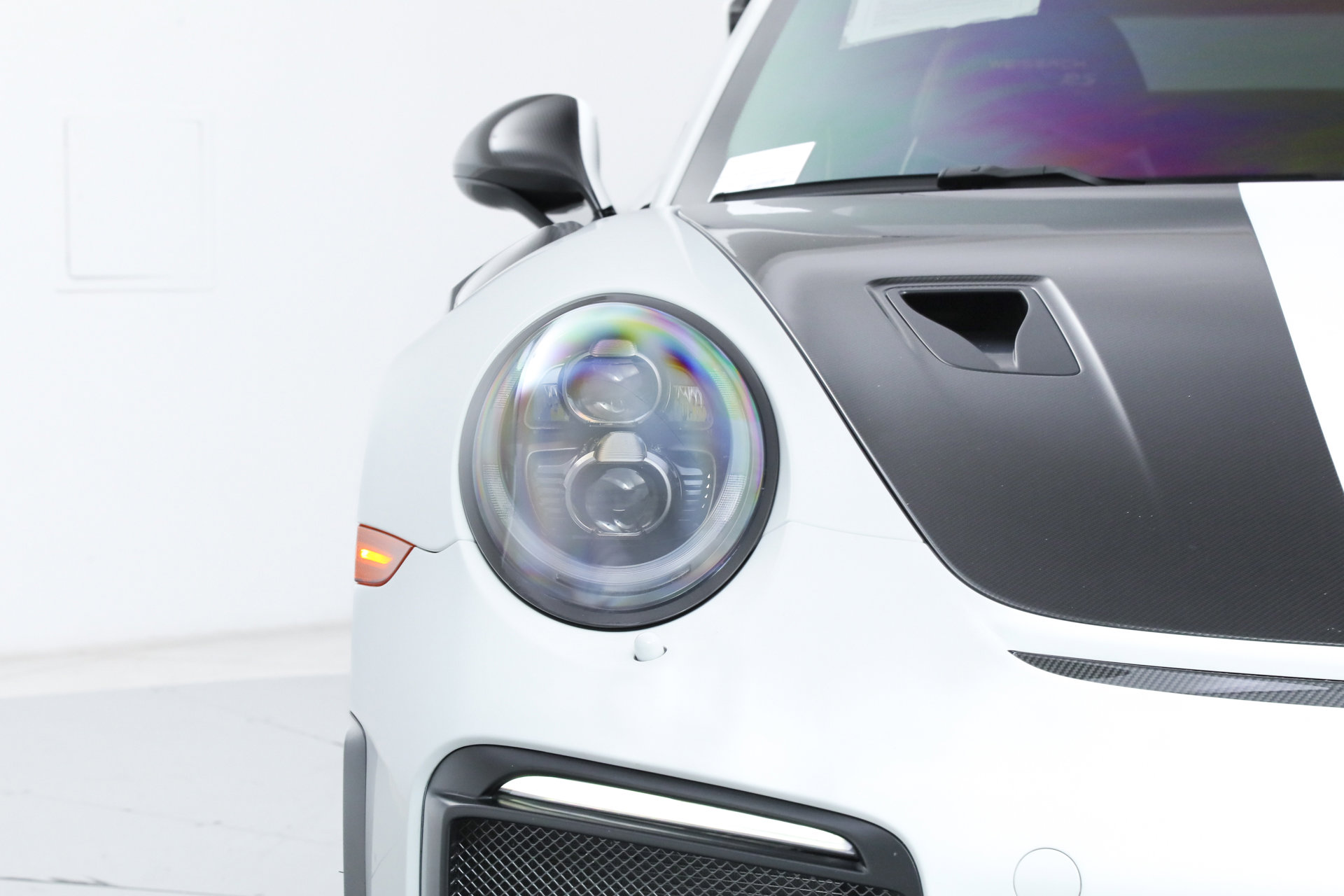 Used 2018 Porsche 911 GT2 RS image 10