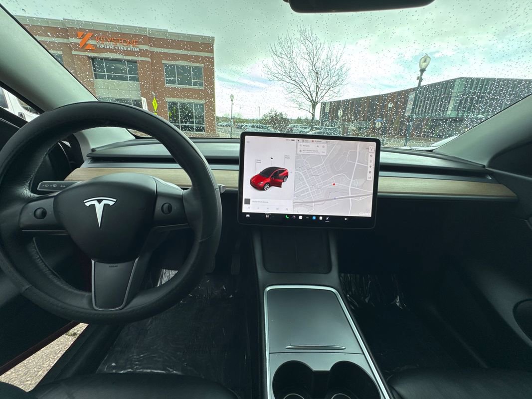 Used 2022 Tesla Model Y Long Range AWD/4WD image 10