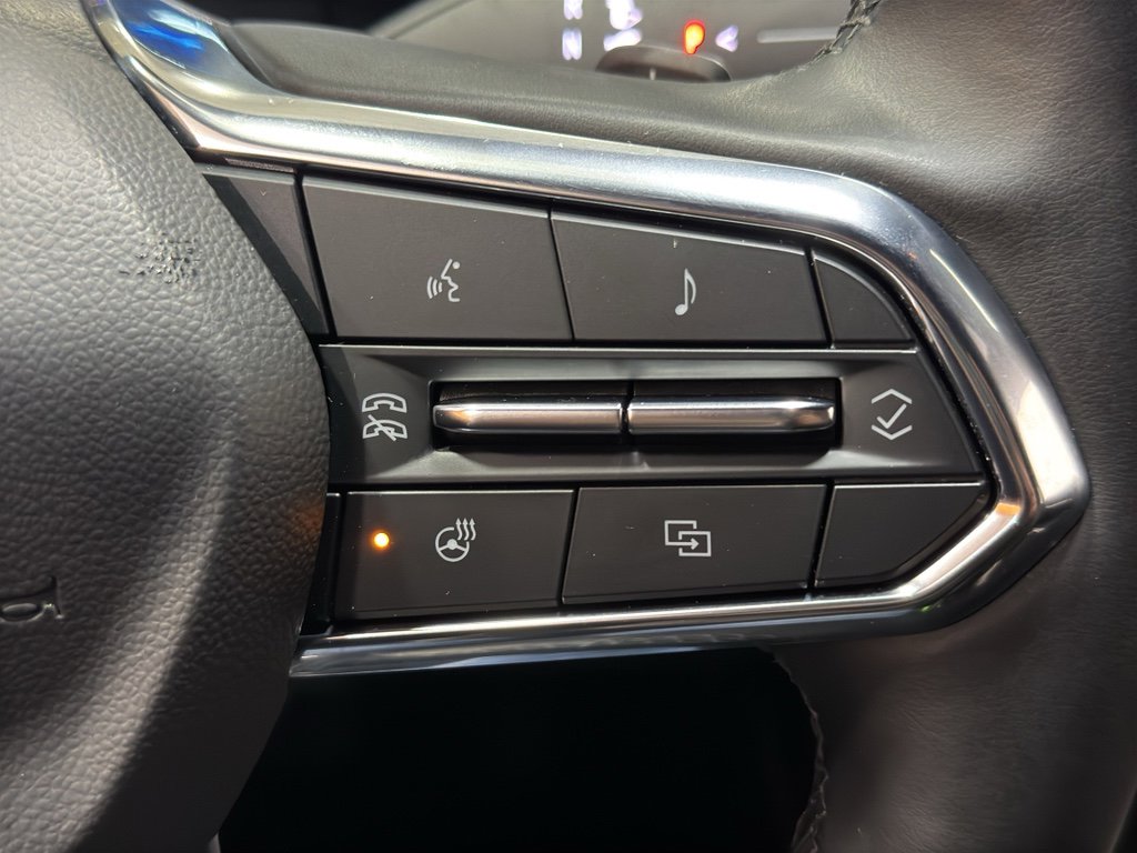 Used 2025 Chevrolet Equinox LT w/ Convenience Package II image 26