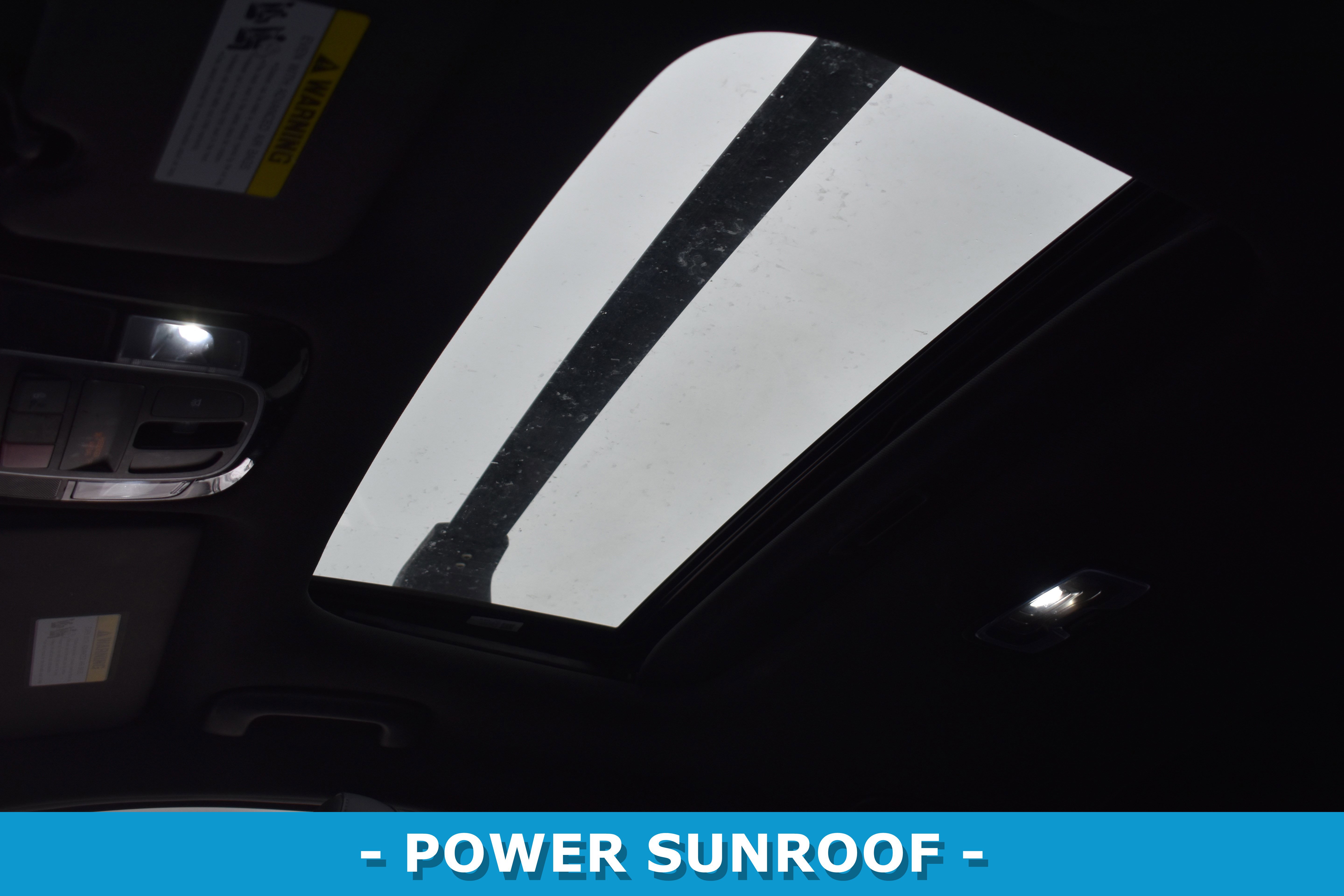 Used 2023 Hyundai Santa Cruz Limited w/ Cargo Package image 25