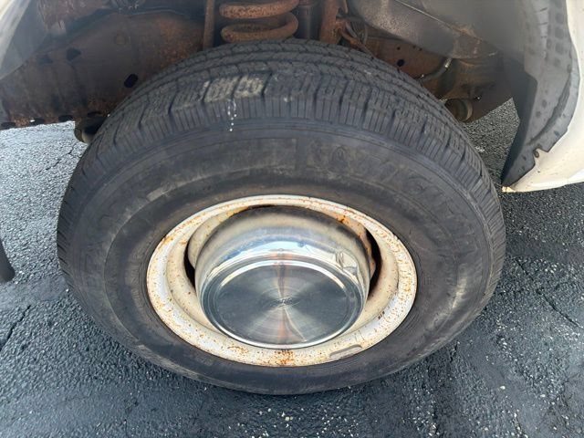 Used 2006 Ford E-250 and Econoline 250 RWD image 24