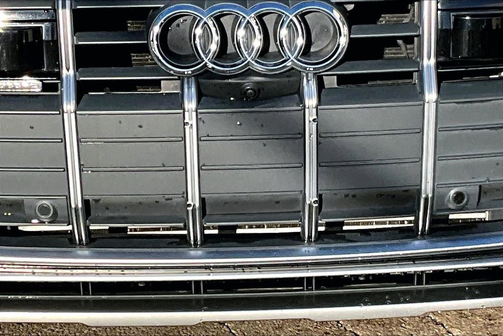 Used 2020 Audi A6 3.0T allroad Premium Plus w/ Driver Assistance Package image 12