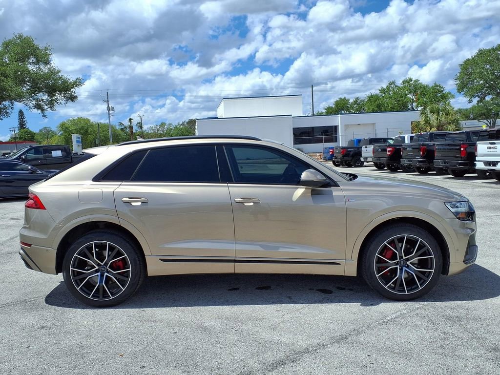 Used 2019 Audi Q8 Premium Plus AWD/4WD image 8