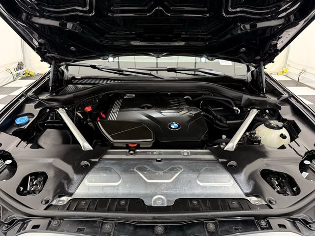 Used 2023 BMW X3 xDrive30i AWD/4WD image 10