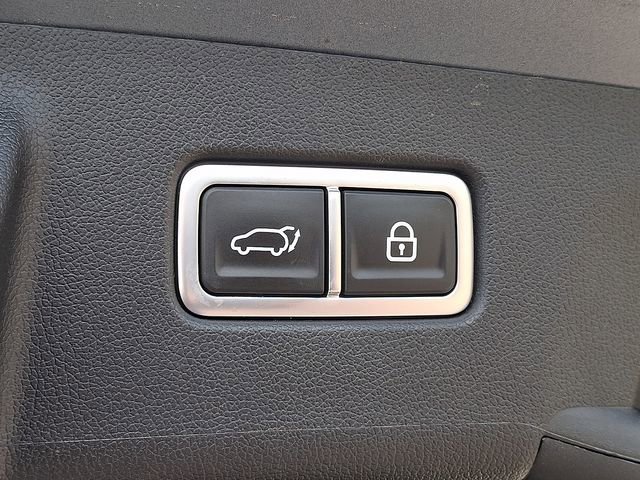 Used 2023 Kia Sorento SX image 28